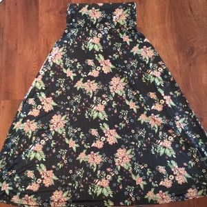 Lularoe - S Maxi